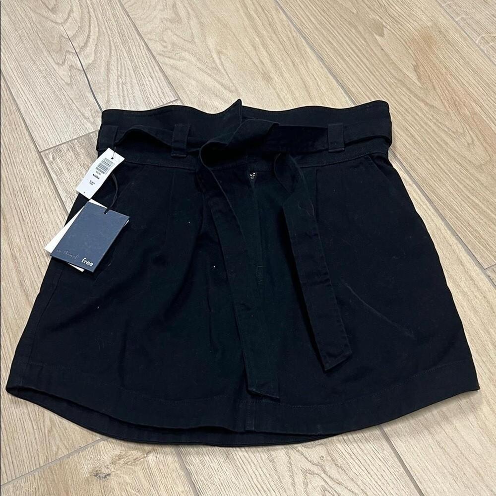 Aritzia Wilfred Free Kadra Skirt - Black NTW